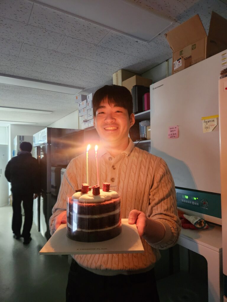 KakaoTalk_20260406_212507668_01