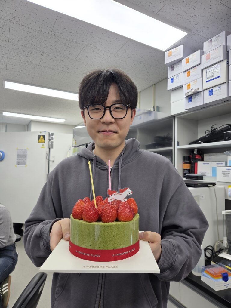 KakaoTalk_20260406_212507668_03